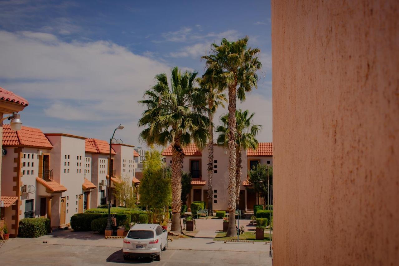 Suites Cervantes Chihuahua Exterior foto